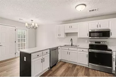 6041 Creekerton Boulevard, McDonough, GA 30252 - Photo 13