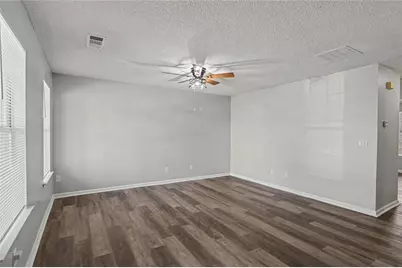 6041 Creekerton Boulevard, McDonough, GA 30252 - Photo 5