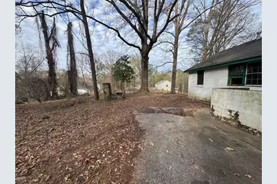 1096 3rd Street NW, Atlanta, GA 30318 - Photo 3