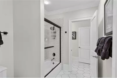 92 Old Ivy Road NE #7, Atlanta, GA 30342 - Photo 59