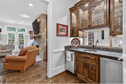 92 Old Ivy Road NE #7, Atlanta, GA 30342 - Photo 17