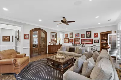 92 Old Ivy Road NE #7, Atlanta, GA 30342 - Photo 17