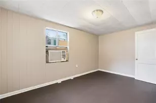 48 Horton St, Winder, GA 30680 - Photo 7