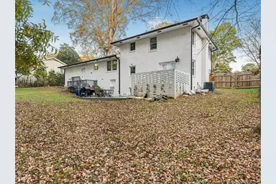 2409 Powers Ferry Drive SE, Marietta, GA 30067 - Photo 33