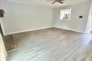 1021 Thornwoode Ln, Stone Mountain, GA 30083 - Photo 5