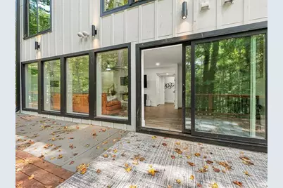 1153 Dawn View Lane, Atlanta, GA 30327 - Photo 57