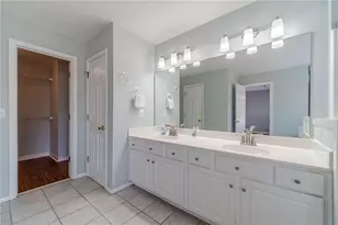 2160 Wynfield Point Dr, Buford, GA 30519 - Photo 9