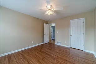 2160 Wynfield Point Dr, Buford, GA 30519 - Photo 13