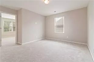 2877 S Hills, Riverdale, GA 30296 - Photo 21
