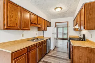 1105 Booth Ct SW, Marietta, GA 30008 - Photo 9