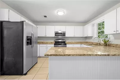 2929 Sentinel Circle, Lawrenceville, GA 30043 - Photo 11