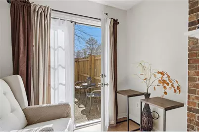 3001 Hawthorne Place SE, Smyrna, GA 30080 - Photo 7