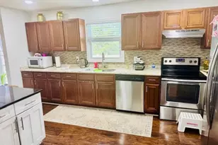 1085 Azalea Circle, Marietta, GA 30062 - Photo 9