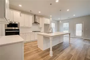 640 Continental Dr, McDonough, GA 30253 - Photo 9