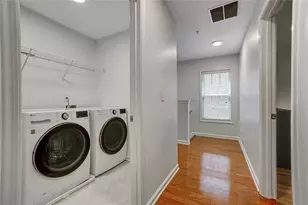 702 Surrey Park Pl SE, Smyrna, GA 30082 - Photo 5