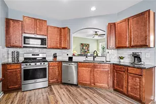 303 Woodson Way, Woodstock, GA 30189 - Photo 3