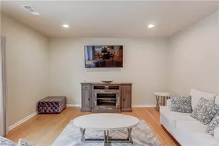 1727 Shire Village Dr, Sugar Hill, GA 30518 - Photo 11