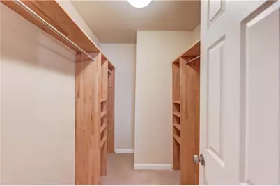 1727 Shire Village Drive, Sugar Hill, GA 30518 - Photo 21