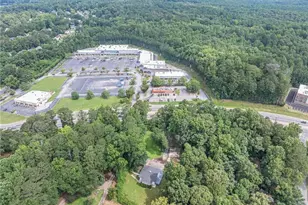 8035 Rockbridge Rd, Lithonia, GA 30058 - Photo 33