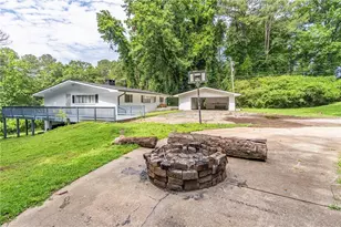 8035 Rockbridge Rd, Lithonia, GA 30058 - Photo 3