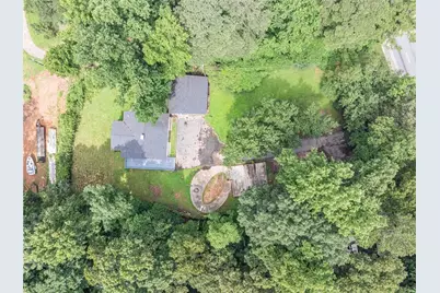 8035 Rockbridge Road, Lithonia, GA 30058 - Photo 29