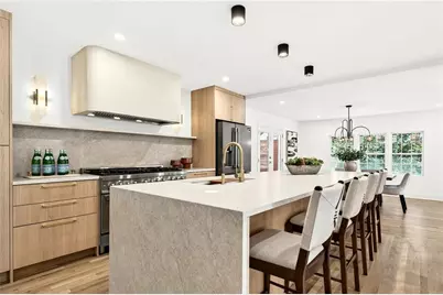 2603 Kings Lake Court NE, Atlanta, GA 30345 - Photo 3