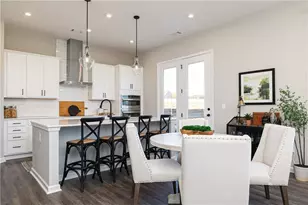 4365 Buttonwood Ln, Lilburn, GA 30047 - Photo 11