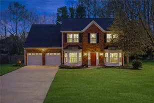 2152 Marne Glen NW, Kennesaw, GA 30152 - Photo 3