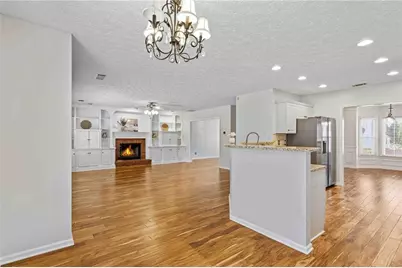 2152 Marne Glen NW, Kennesaw, GA 30152 - Photo 15