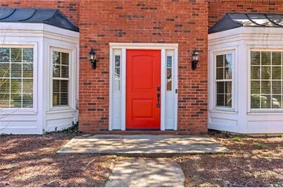 2152 Marne Glen NW, Kennesaw, GA 30152 - Photo 5