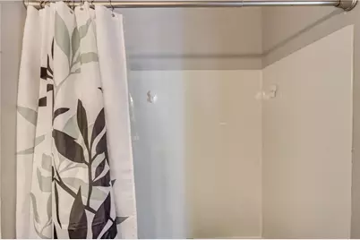 6392 Hawthorne Terrace, Peachtree Corners, GA 30092 - Photo 23