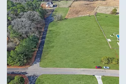 27 Ravenfield Road, Taylorsville, GA 30178 - Photo 1