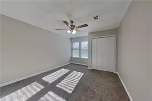 4901 Duncan Wood Dr, Duluth, GA 30096 - Photo 15