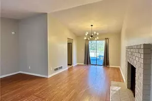 7413 Penland Dr, Riverdale, GA 30296 - Photo 3