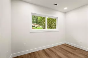 844 San Miguel Dr, Stone Mountain, GA 30083 - Photo 17