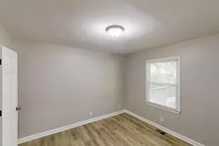 568 McWilliams Rd SE, Atlanta, GA 30315 - Photo 7