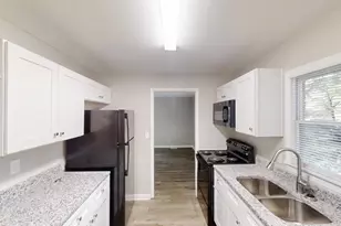 568 McWilliams Rd SE, Atlanta, GA 30315 - Photo 5