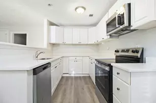 5774 Taffeta Ct, Lithonia, GA 30058 - Photo 9