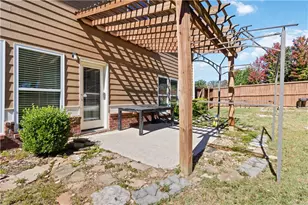 2868 Rolling Downs Way, Loganville, GA 30052 - Photo 25