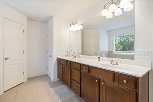 2868 Rolling Downs Way, Loganville, GA 30052 - Photo 23