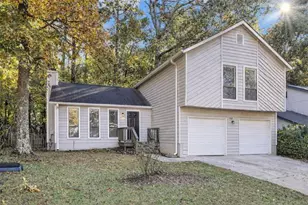 1169 Oaks Pl, Stone Mountain, GA 30083 - Photo 1