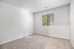 1169 Oaks Pl, Stone Mountain, GA 30083 - Photo 21