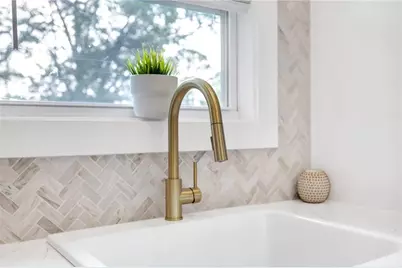 2216 Pansy Street NW, Atlanta, GA 30314 - Photo 9