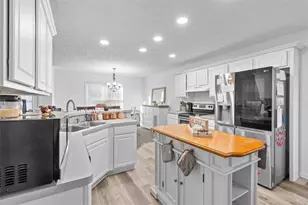 1206 Brim Bay Ct, Loganville, GA 30052 - Photo 7