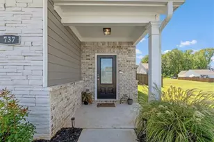 737 Woody Dr, Monroe, GA 30655 - Photo 13