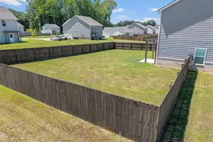 737 Woody Dr, Monroe, GA 30655 - Photo 9