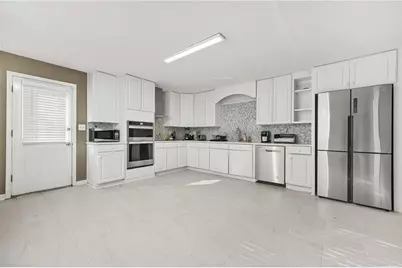 9800 Foxworth Drive, Alpharetta, GA 30022 - Photo 33