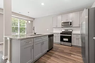 1010 Valley Rock Drive, Lithonia, GA 30058 - Photo 5