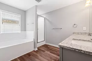 1010 Valley Rock Dr, Lithonia, GA 30058 - Photo 13