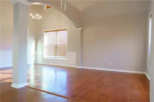 2581 Southhaven Ln, Buford, GA 30519 - Photo 3